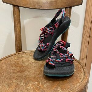 💜Chacos Sandals 💜